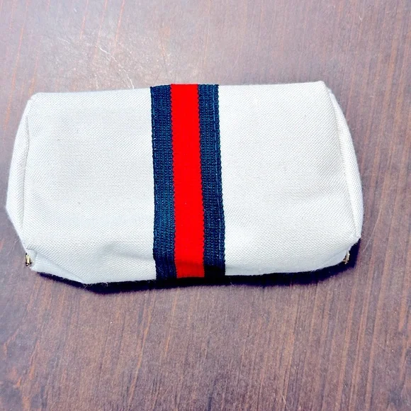 🥳HP:Unique VTG~Super Rare~Clutch Coin Purse+Sewing Kit / Crafting Set >Gucci<